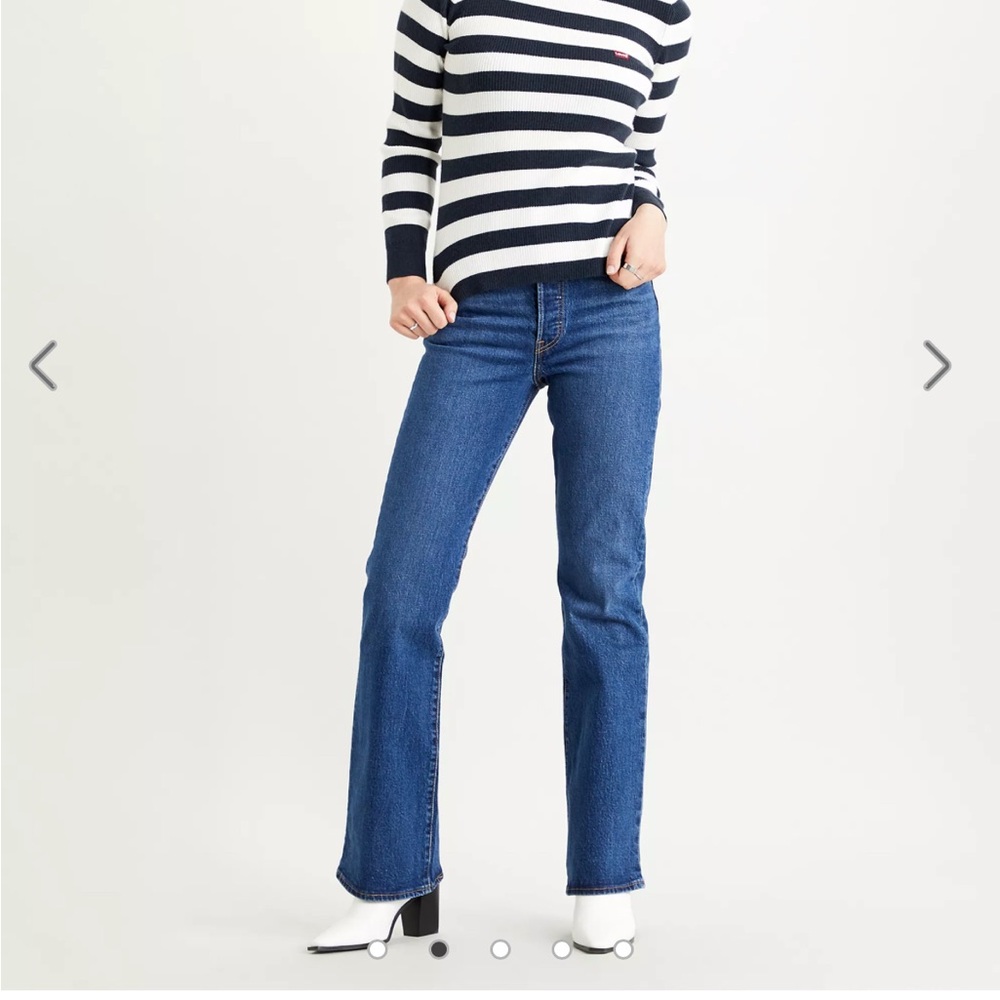 Levi’s Ribcage Bootcut Jeans